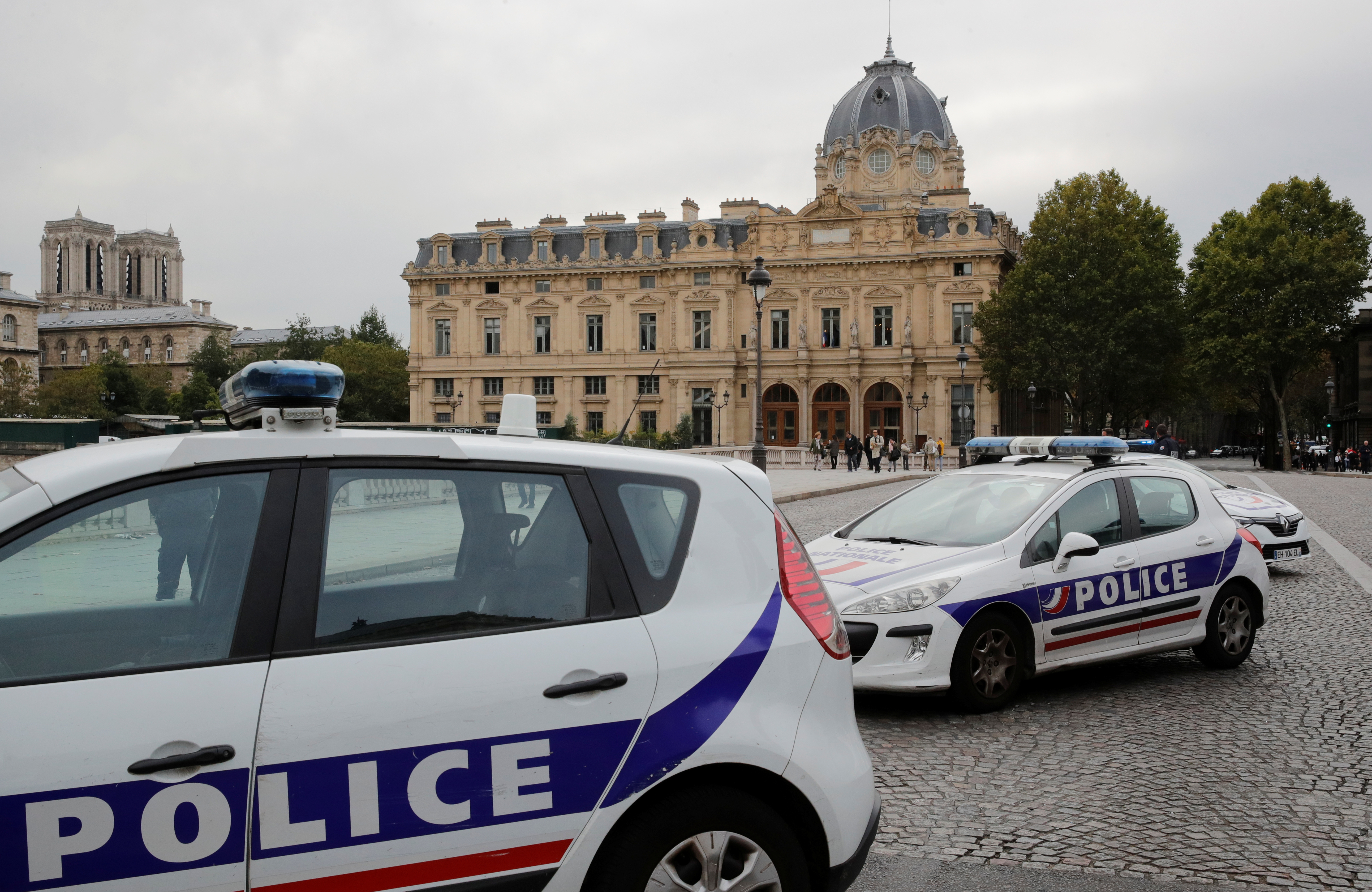 Tuerie de la préfecture de Paris: Les trois dernières gardes à vue levées