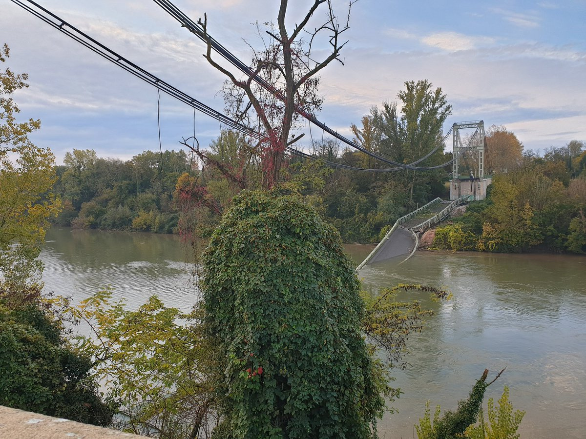 Deux morts dans l'effondrement d'un pont en Haute-Garonne