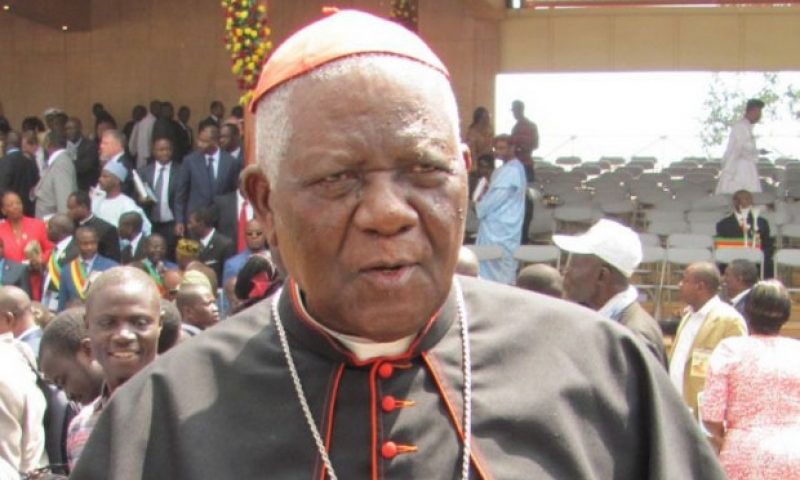 Cameroun : la mort du Cardinal Christian Tumi ne laisse personne indifférent et les hommages fleurissent