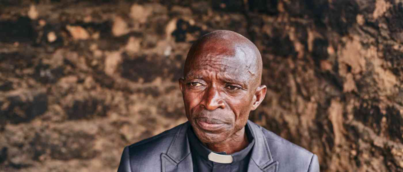 Les chrétiens du Nigeria sont persécutés par des groupes terroristes et les bergers peuls. Suivez le témoignage émouvant du pasteur Zachariah.