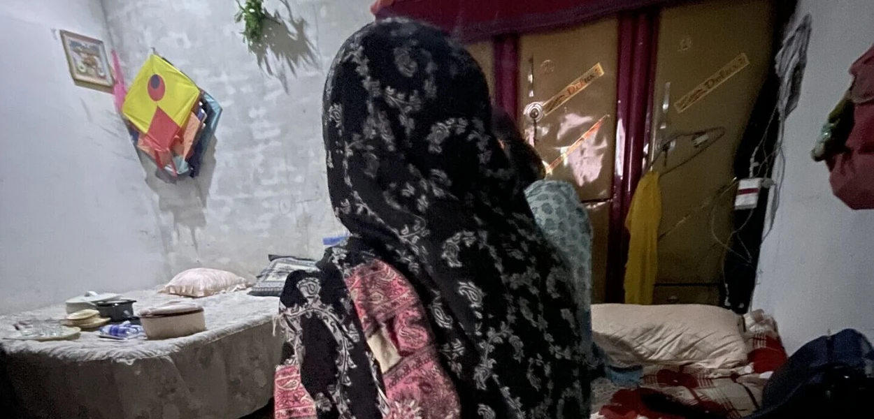 Mussarat Bibi a dû quitter son village à cause d’une accusation de blasphème. Elle s’accroche malgré tout à sa foi. csi