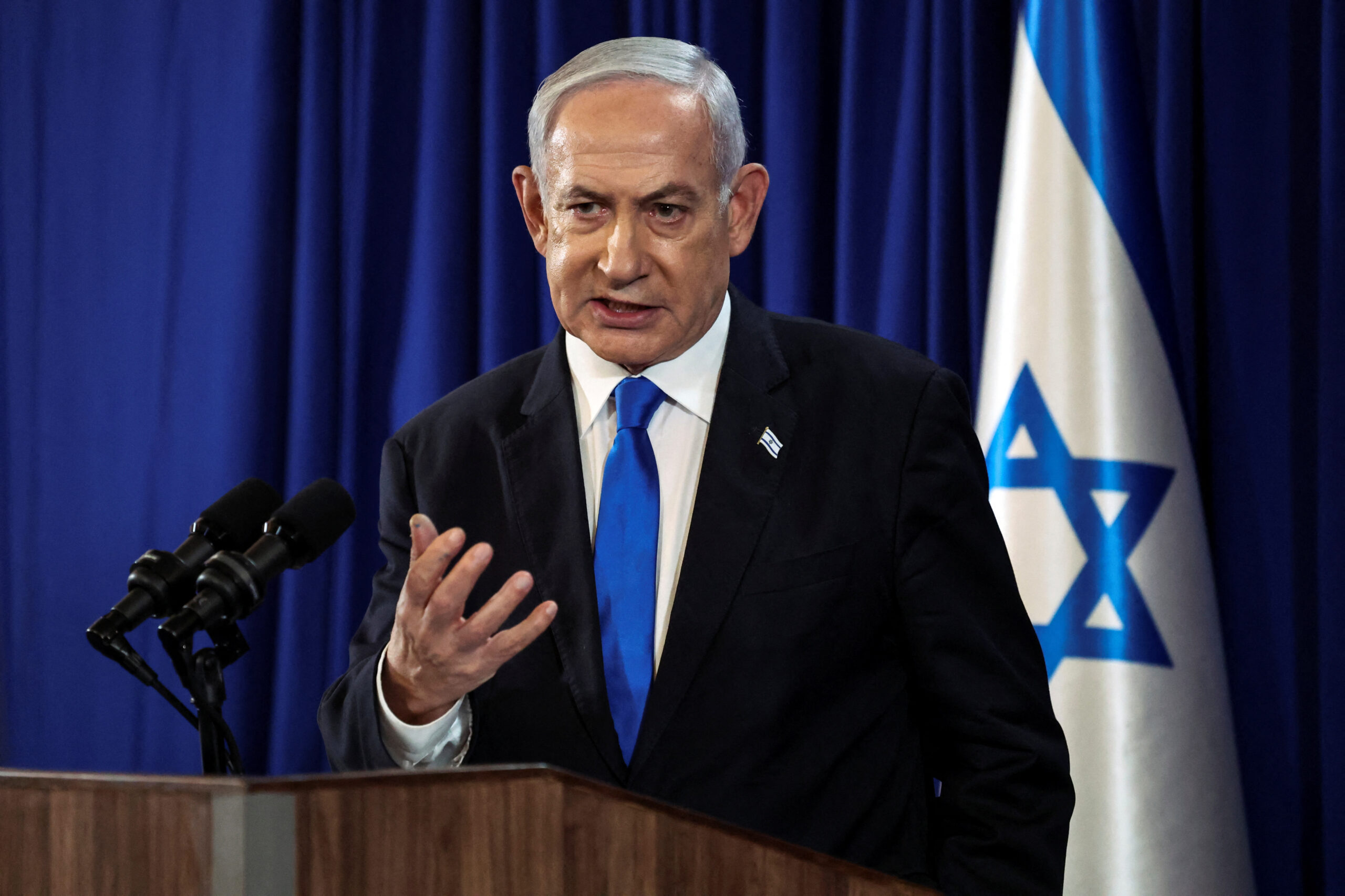 Le Premier ministre israélien Benjamin Netanyahu lors d'une conférence de presse, à Tel Aviv. /Photo prise le 13 juillet 2024/REUTERS/Nir Elias