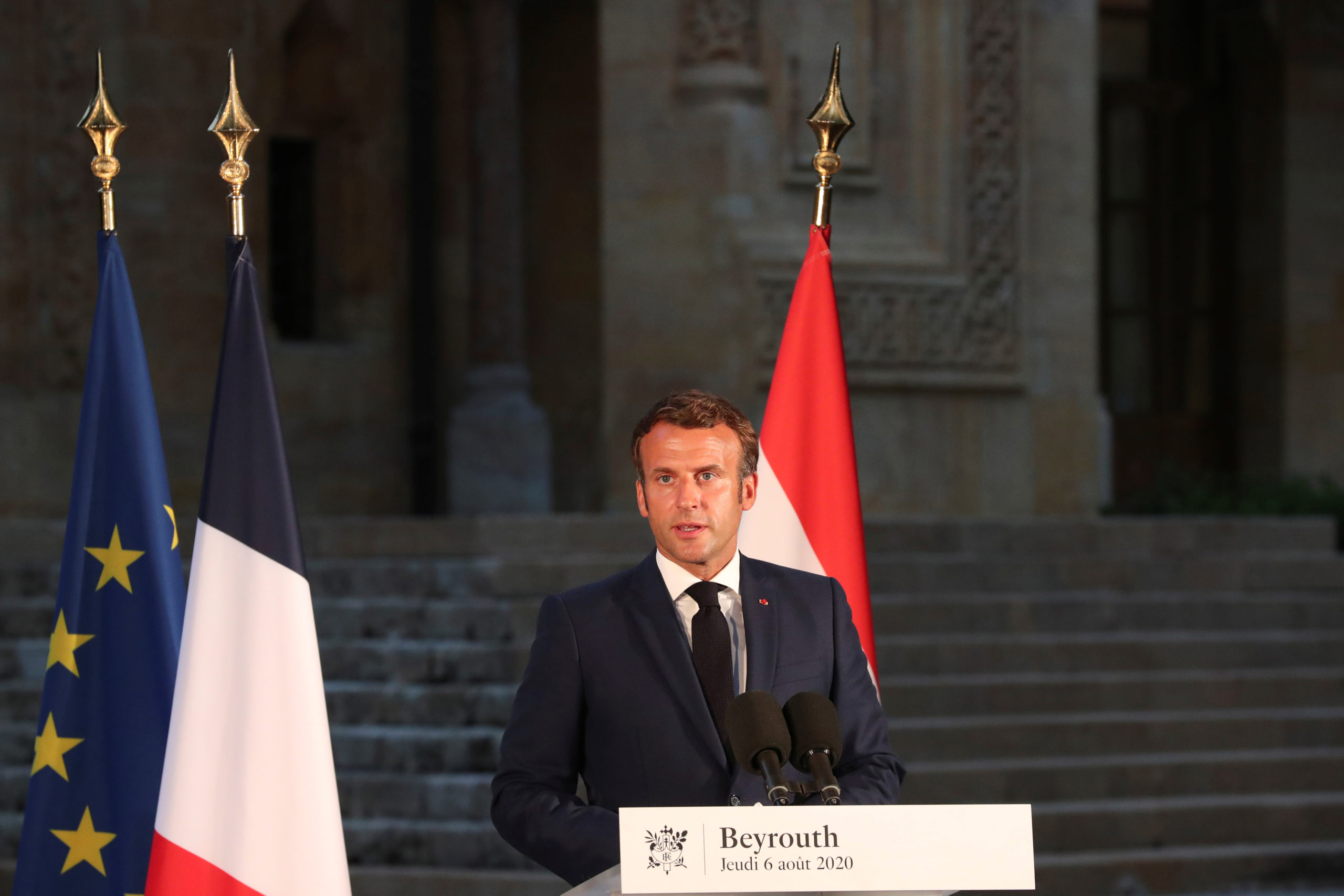 Beyrouth : "Il faut une enquête internationale et transparente", dit Macron