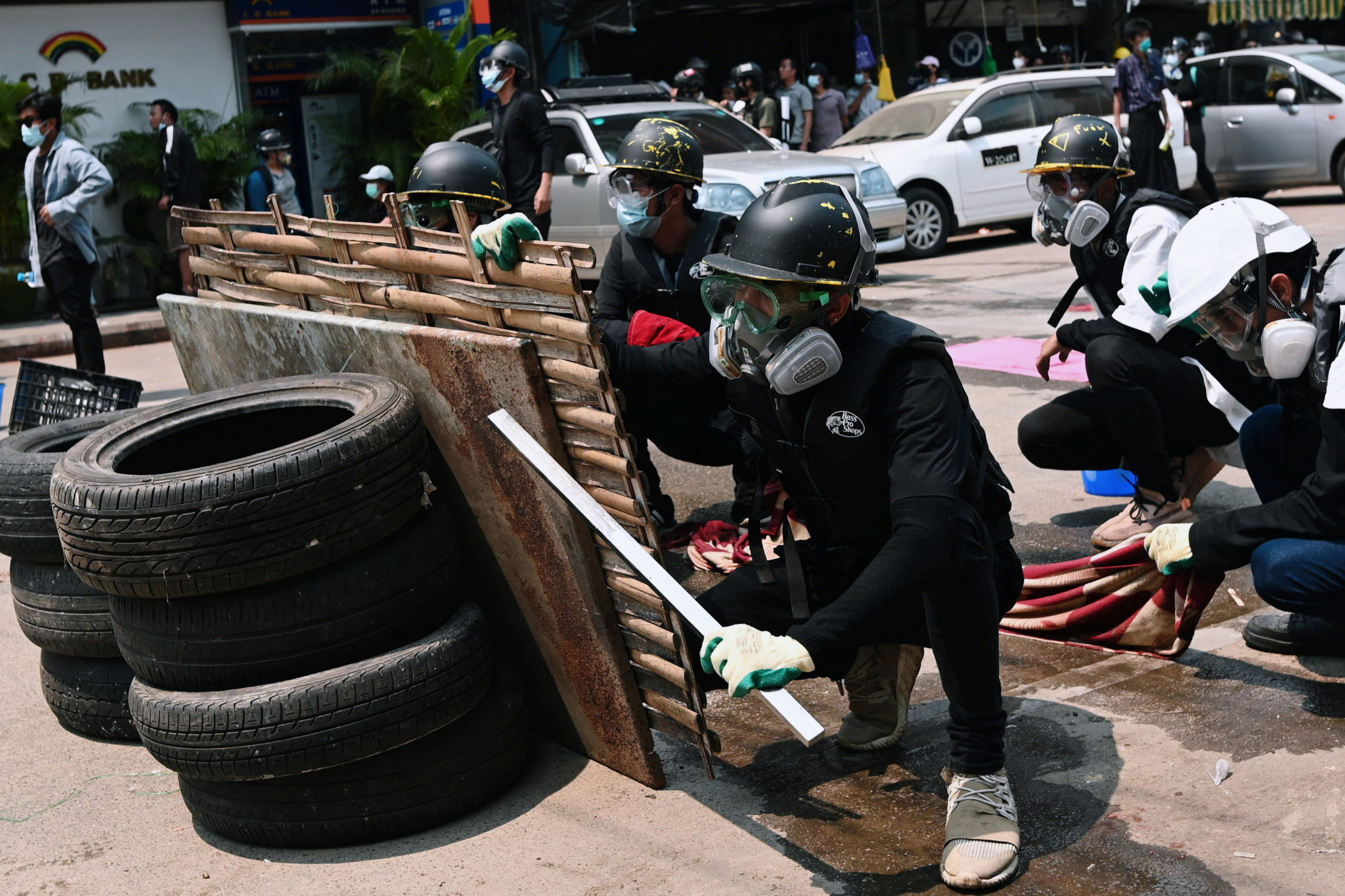 Birmanie: Au moins douze morts lors de manifestations