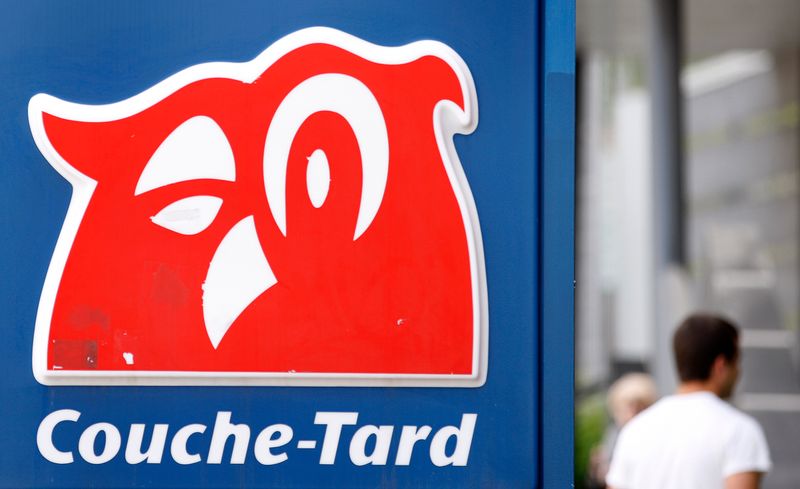 Carrefour/Couche-Tard: Il n'y a pas eu de précipitation du gouvernement, dit Le Maire