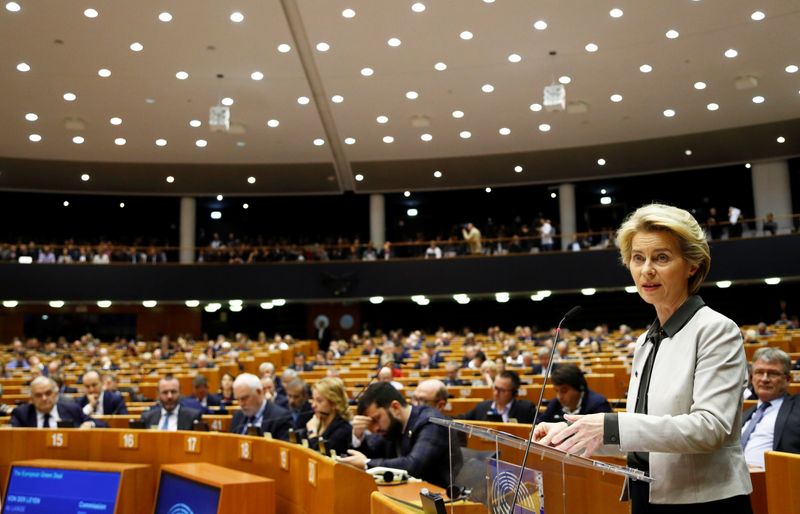 Commission européenne: Ursula von der Leyen propose un "pacte vert" pour atteindre la neutralité carbone en 2050