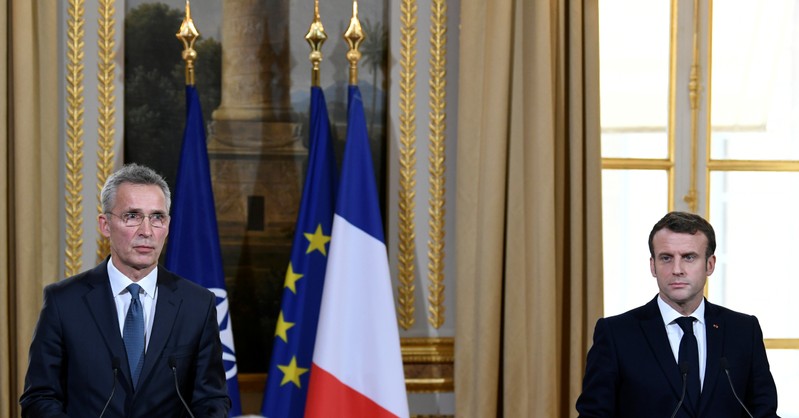 Emmanuel Macron et Jens Stoltenberg évoquent les risques liés à la 5G