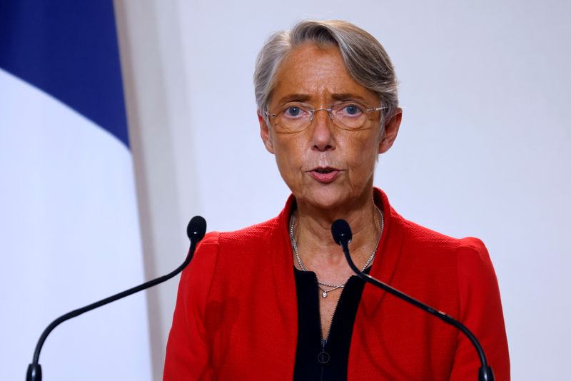 France: Elisabeth Borne espère un reflux du chômage en 2021