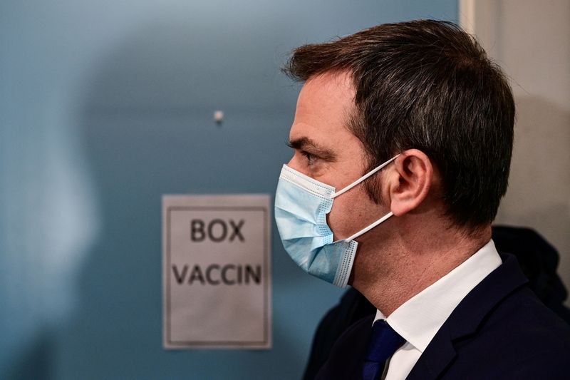 France: Le gouvernement promet d'élargir et simplifier la vaccination