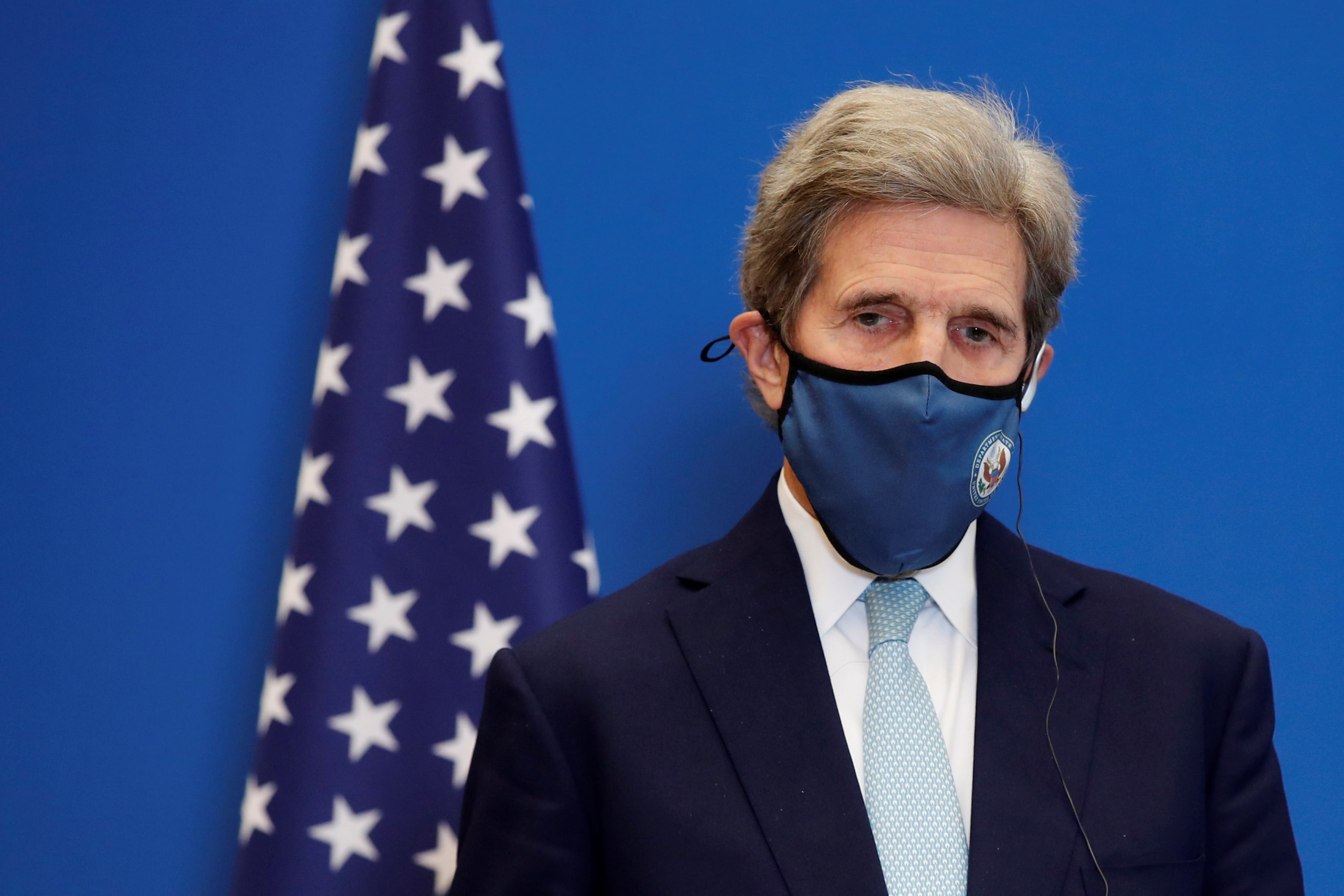 John Kerry "préoccupé" par le projet européen de taxe carbone aux frontières, selon la presse