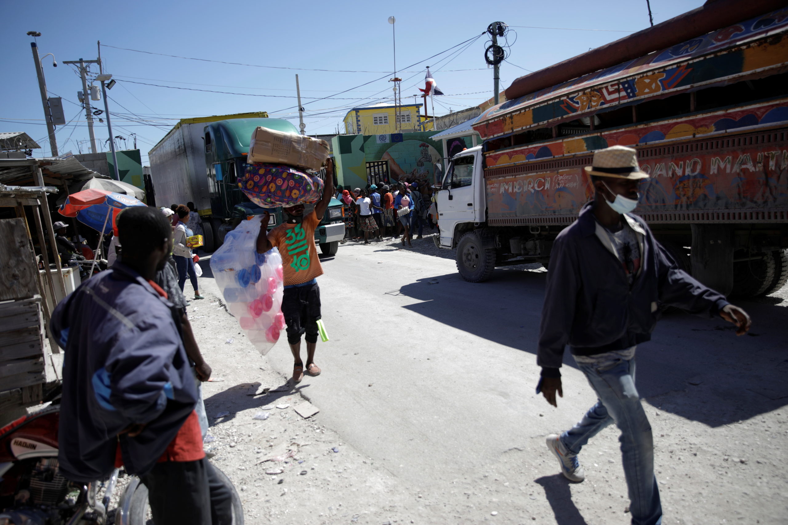 La République dominicaine va construire une clôture le long de sa frontière avec Haïti