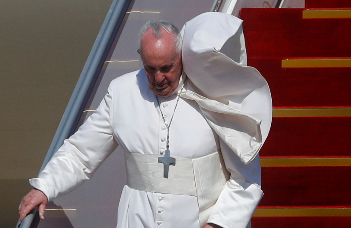 Le pape François est arrivé en Irak dans le cadre d'une visite à haut risque