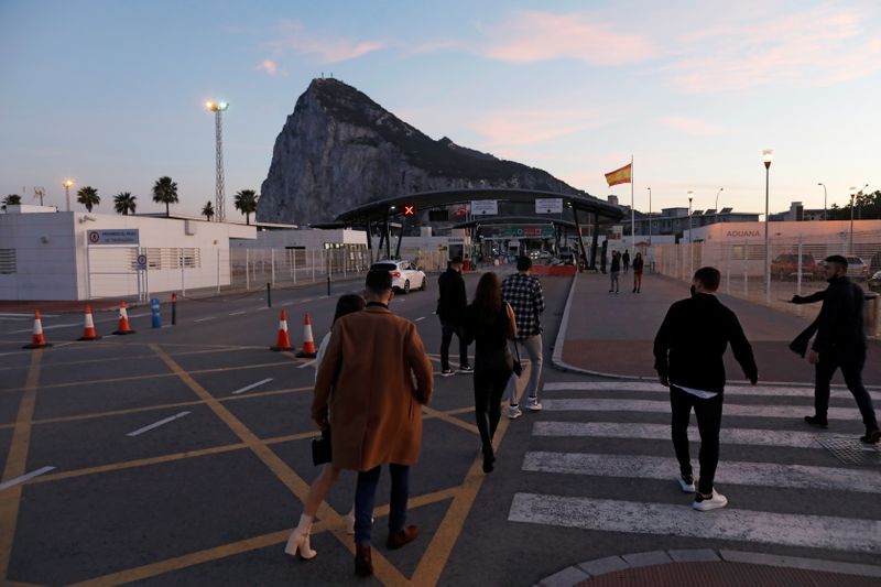 Londres et Madrid s'accordent pour laisser la frontière de Gibraltar ouverte