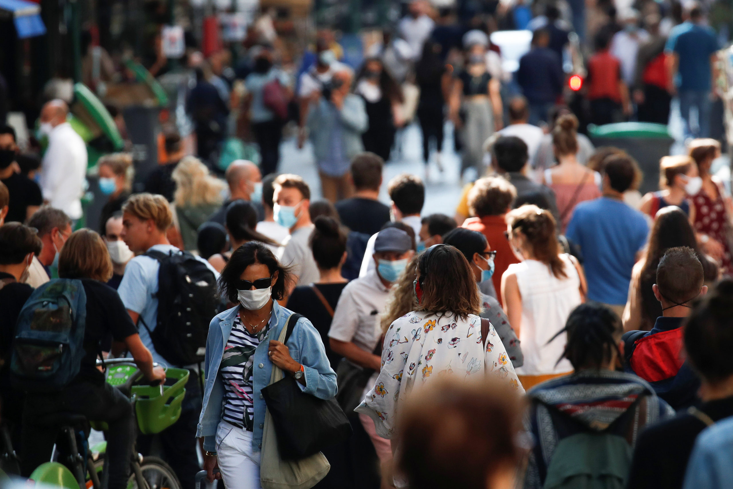 Nouvelles restrictions à Lyon pour freiner l'épidémie de coronavirus