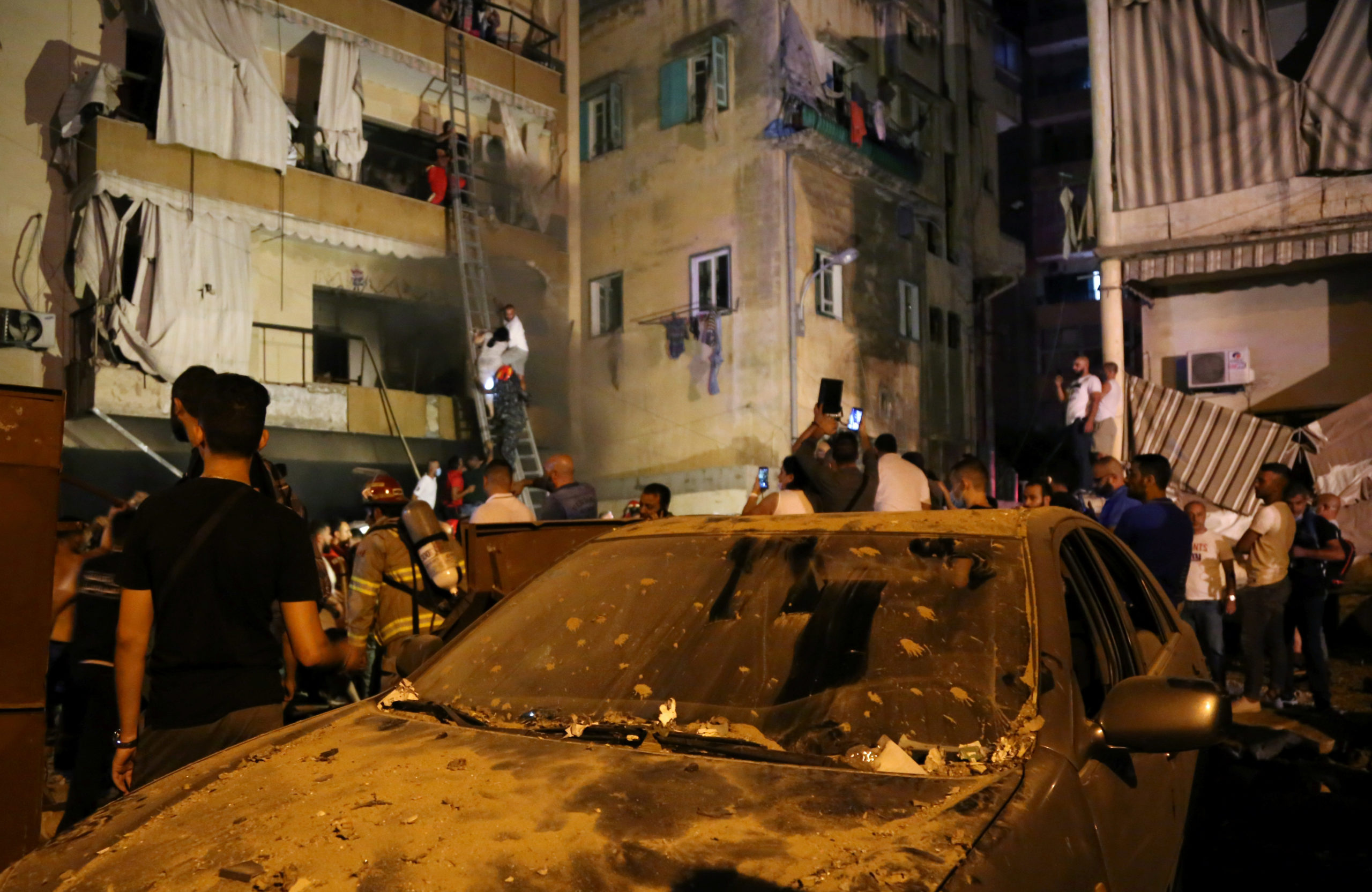 Quatre morts dans l'explosion d'une cuve de carburant à Beyrouth