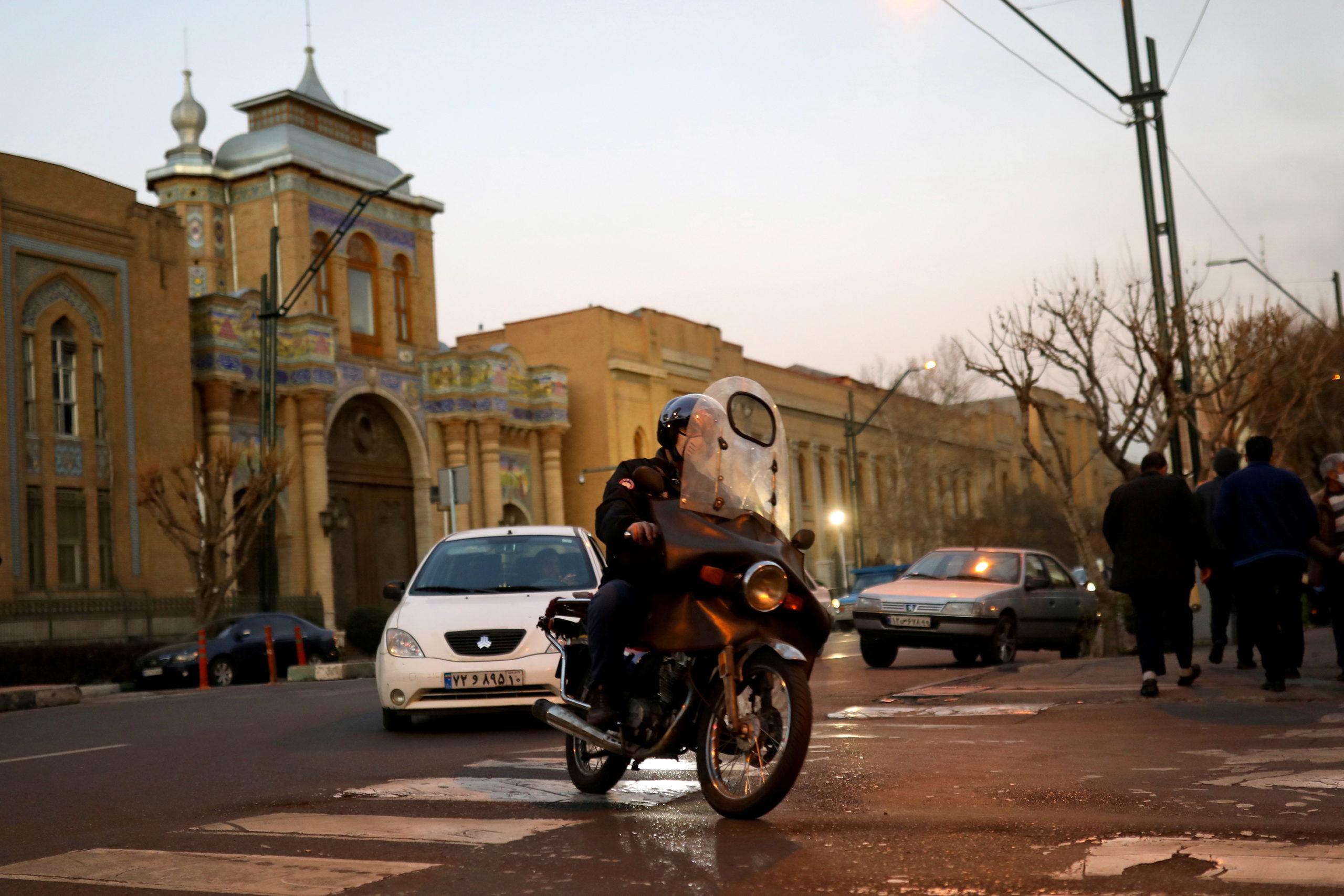 Un touriste français détenu en Iran depuis neuf mois, selon son avocat