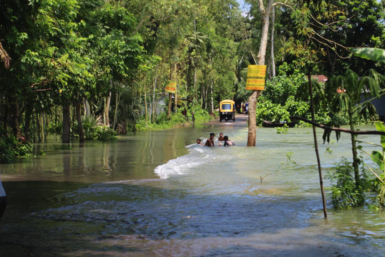 Des chrétiens viennent en aide aux victimes des inondations au Bangladesh