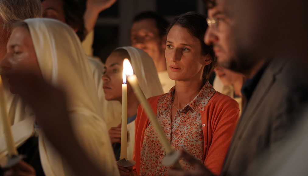 Le film «Les éblouis», sorti en salles cette semaine en Suisse romande, remet sur le devant de la scène la problématique des dérives sectaires. Le point avec la sociologue Brigitte Knobel, directrice du Centre intercantonal d'information sur les croyances (CIC).