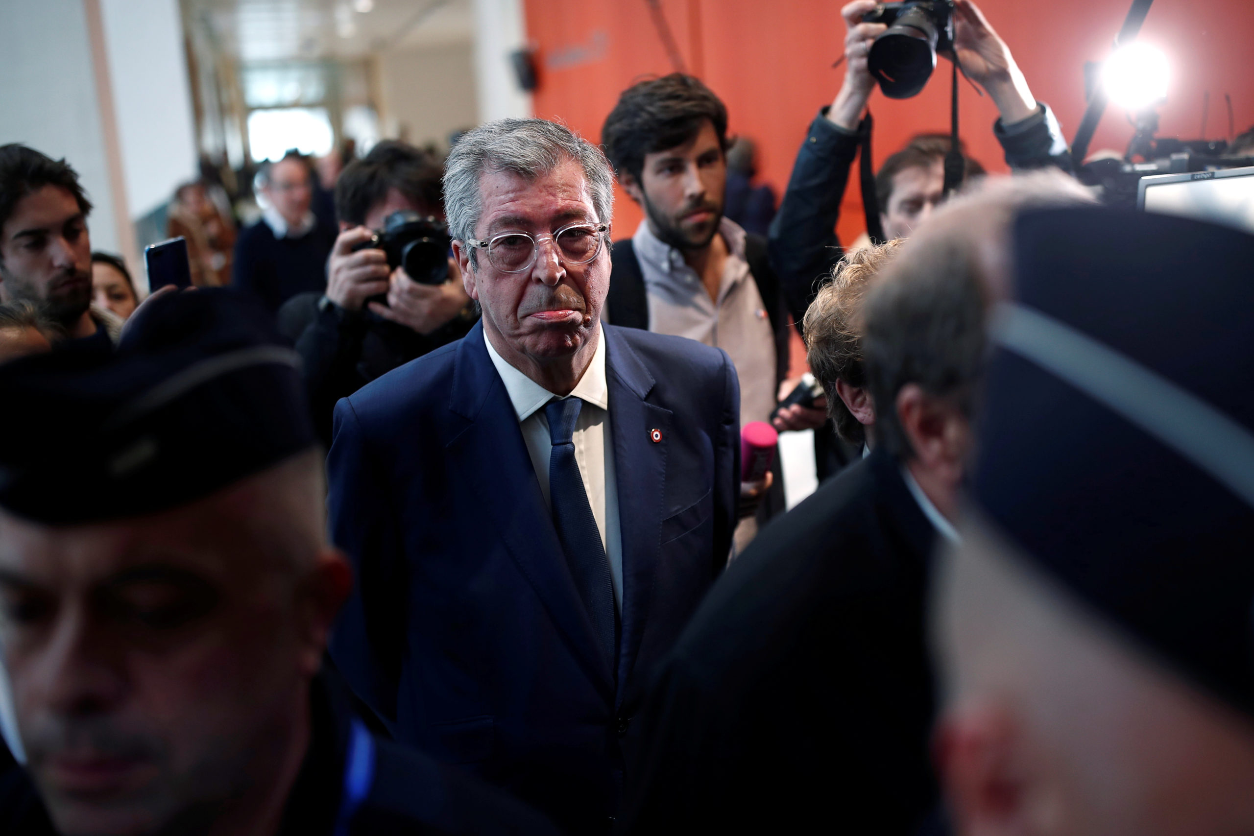 La cour d'appel de Paris a rejeté mercredi la demande de remise en liberté de Patrick Balkany dans le volet "blanchiment" des affaires liées au maire de Levallois-Perret (Hauts-de-Seine), qui reste donc en détention. /Photo d'archives/REUTERS/Benoit Tessier