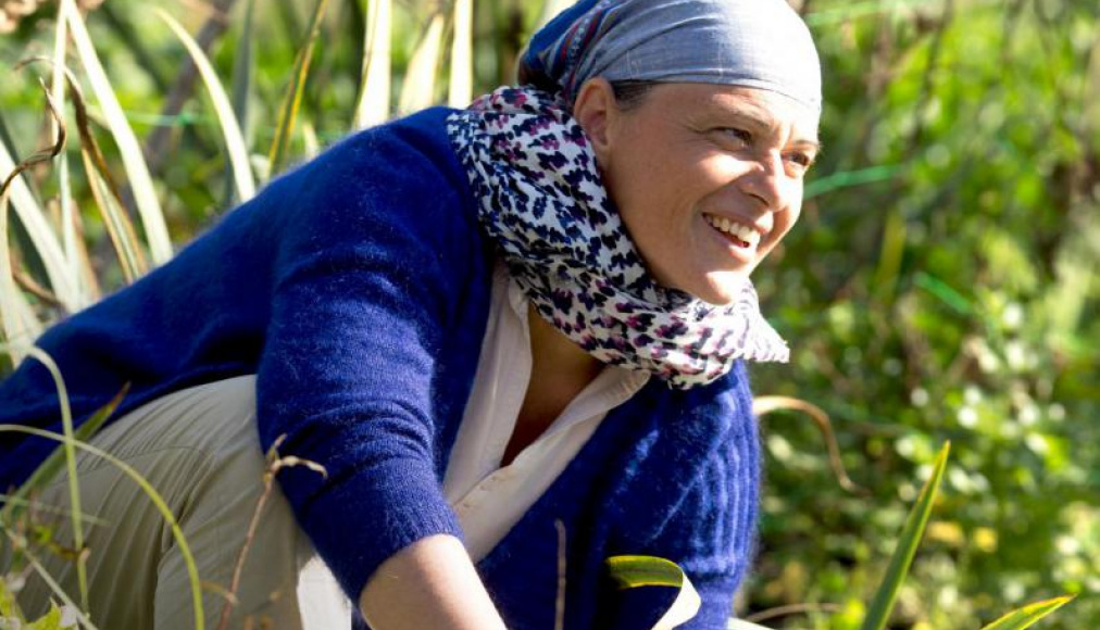 La microferme bio du Bec Hellouin (Haute-Normandie) est aujourd’hui une référence en matière de permaculture. Sa fondatrice, Perrine Hervé-Gruyer, est à Lausanne, ce mardi 26 novembre, pour une première conférence en Suisse. Rencontre.