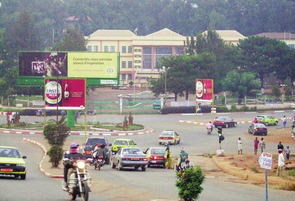 Cameroun : une fille fend la tête de sa mère à l’aide d’une hache dans la ville de Bafoussam dans la région de l’Ouest