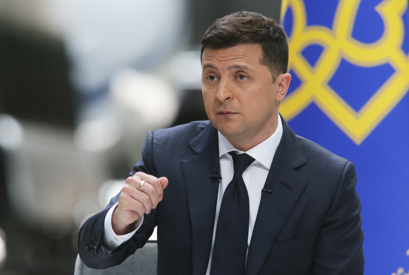 Photo d'archives du président ukrainien Volodymyr Zelensky lors d'une conférence de presse consacrée à deux années de mandat à Kiev, en Ukraine, le 20 mai 2021. (Xinhua/Sergueï Starostenko)