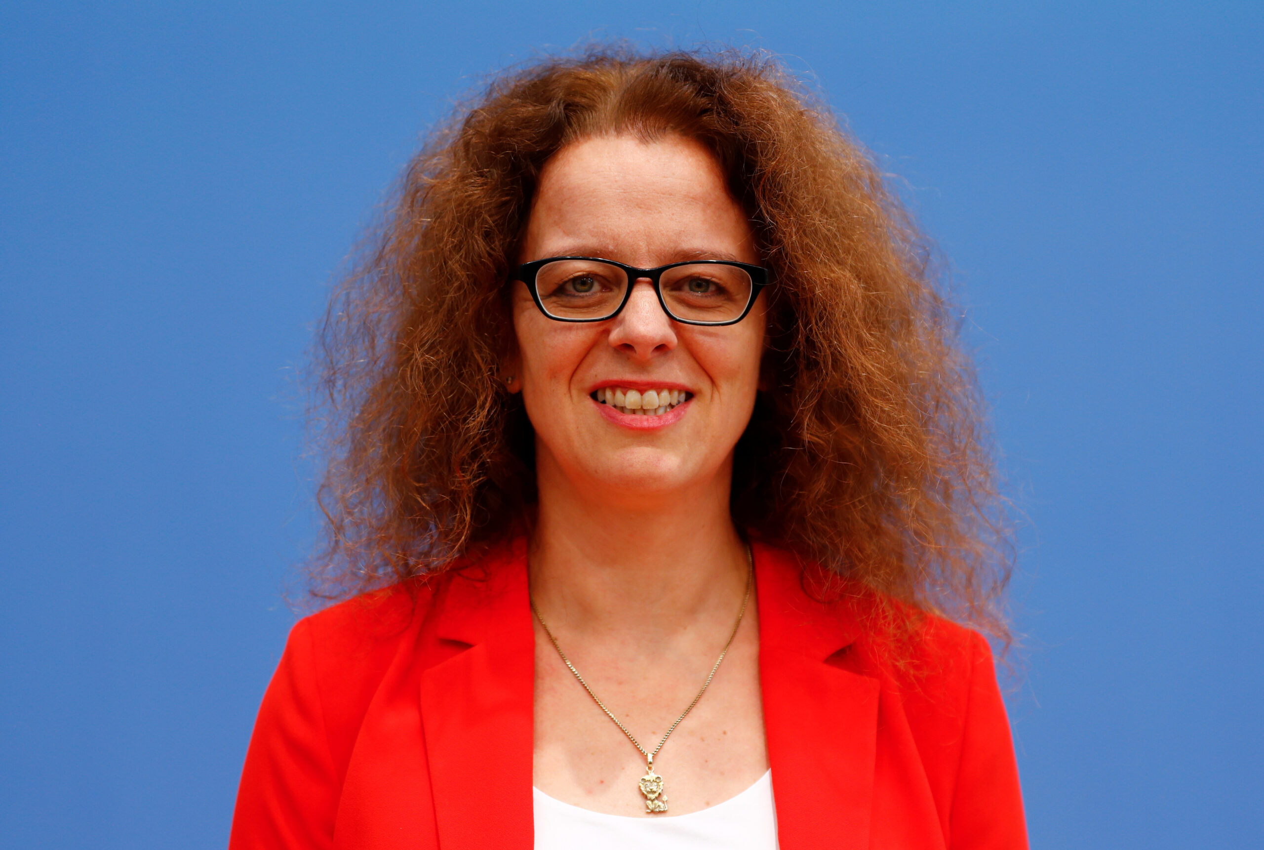 Isabel Schnabel pose avant une conférence de presse à Berlin, en Allemagne. /Photo prise le 6 novembre 2019/REUTERS/Fabrizio Bensch