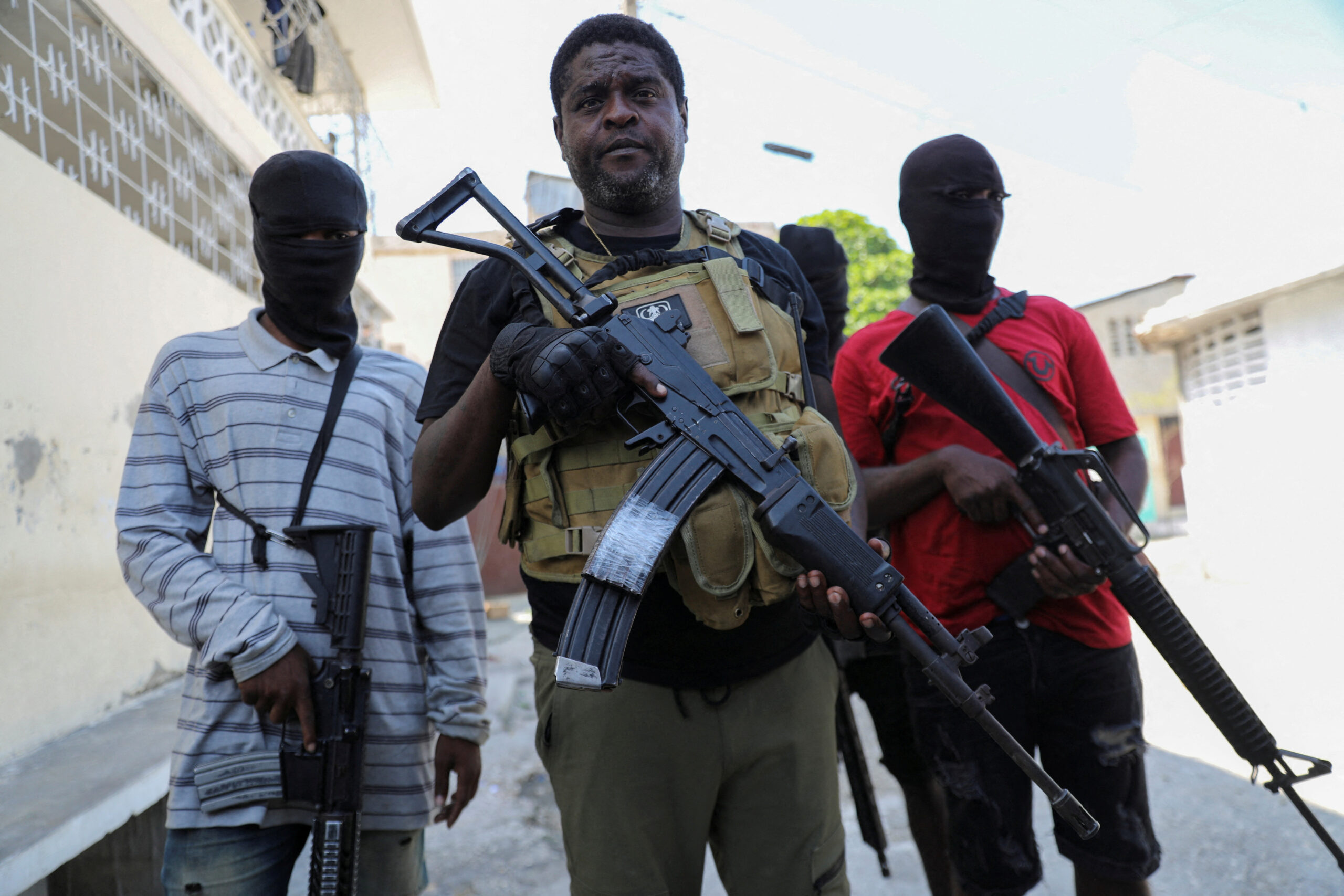 Jimmy Chérizier, un ancien officier de police devenu chef de gang, à Port-au-Prince, Haïti. /Photo prise le 5 mars 2024/REUTERS/Ralph Tedy Erol