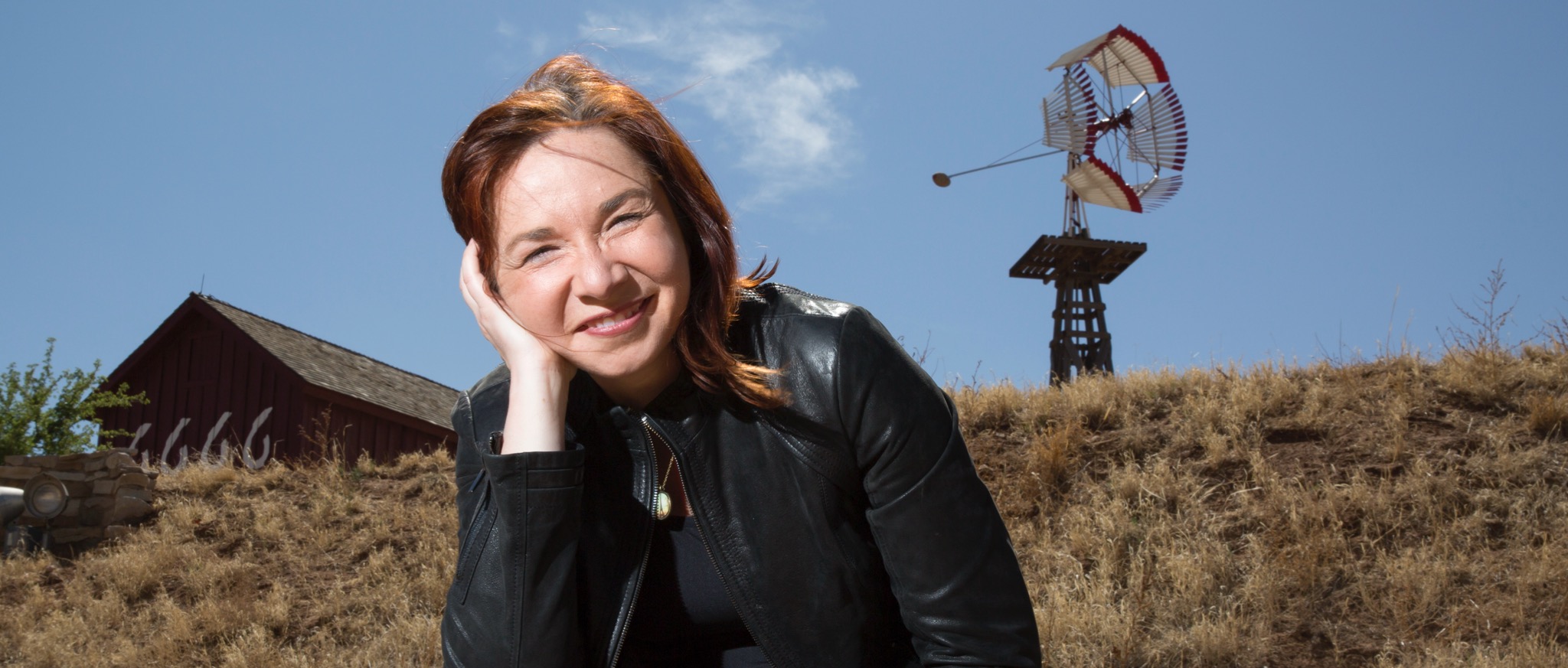 Katharine Hayhoe est climatologue, spécialiste de l'atmosphère, chrétienne canadienne, fille d'un couple de missionnaires évangéliques et femme de pasteur évangélique. Crédit photo: https://www.katharinehayhoe.com