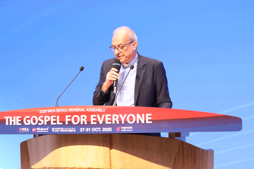 Le révérend et pasteur Botrus Mansour a été installé comme nouveau secrétaire général de l'Alliance évangélique mondiale.