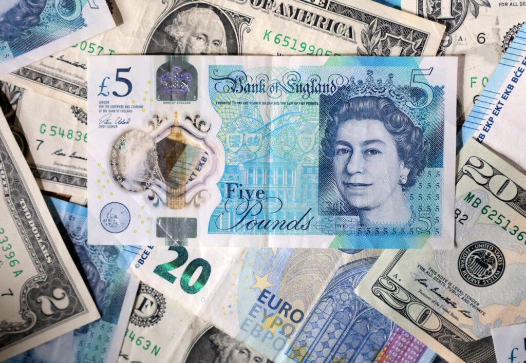 Billets de banque de divers pays