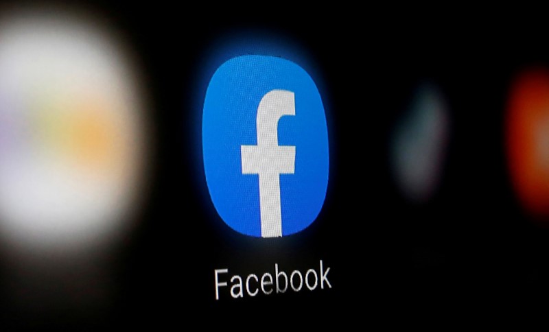 FACEBOOK SUPPRIME DES COMPTES LIÉS AU MOUVEMENT SUPRÉMACISTE BLANC