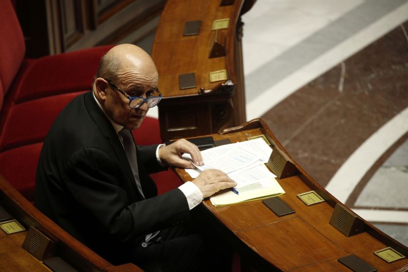 FRANCE: LE DRIAN RENOUVELLE SON APPEL À LA LIBÉRATION DE FARIBA ADELKHAH