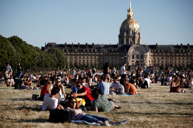 CORONAVIRUS: LES PARCS ET JARDINS ONT ROUVERT À PARIS