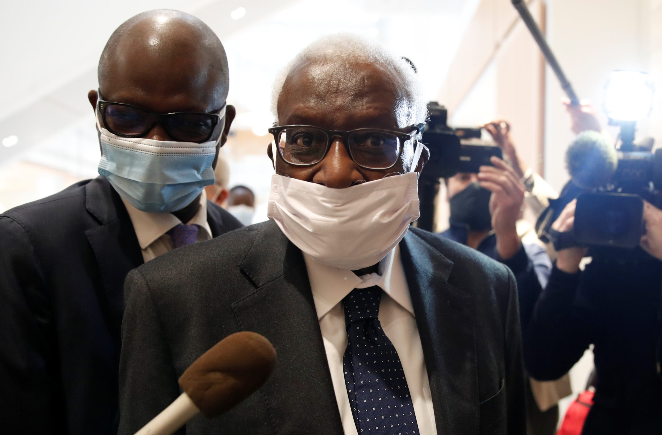 OUVERTURE À PARIS DU PROCÈS DE L'EX-PATRON DE L'ATHLÉTISME LAMINE DIACK