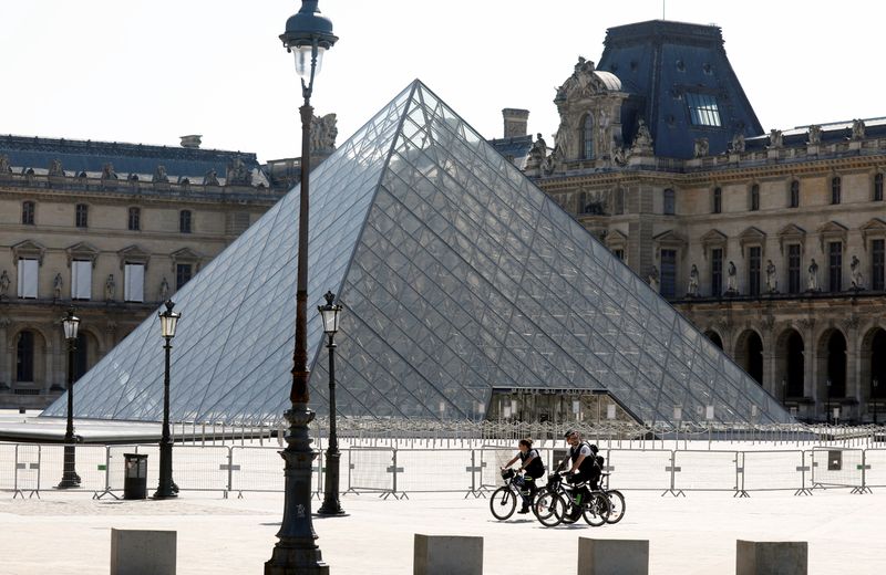 LE MUSÉE DU LOUVRE SE PRÉPARE À ROUVRIR LE 6 JUILLET