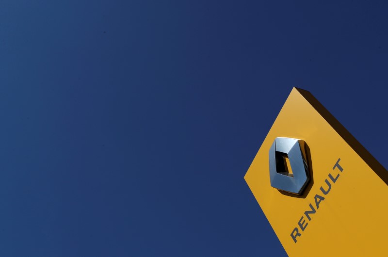 L'ETAT ATTEND DE RENAULT UN "DIALOGUE SOCIAL EXEMPLAIRE"