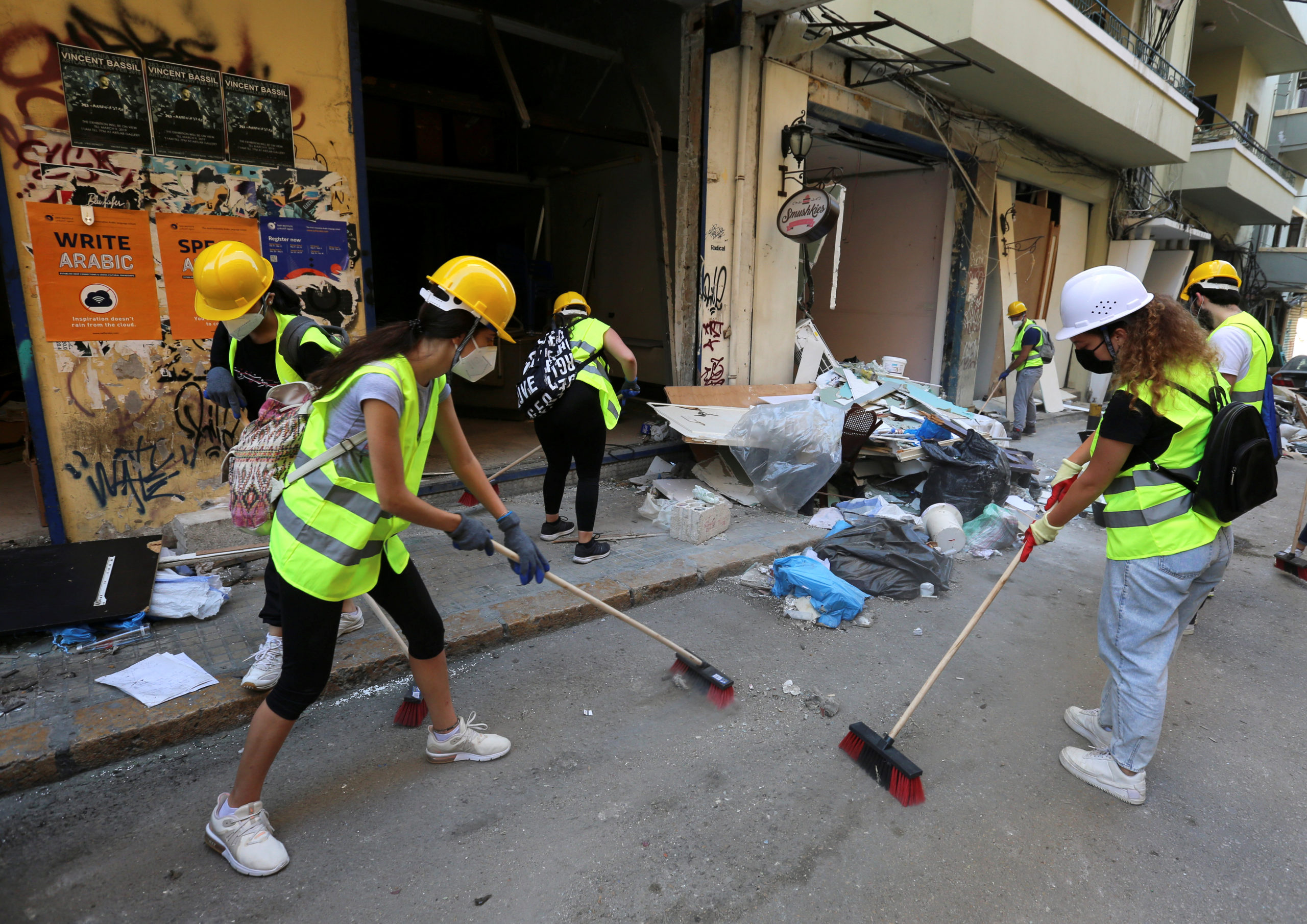 A Beyrouth, ville dévastée, les Libanais face à une "impossible reconstruction"