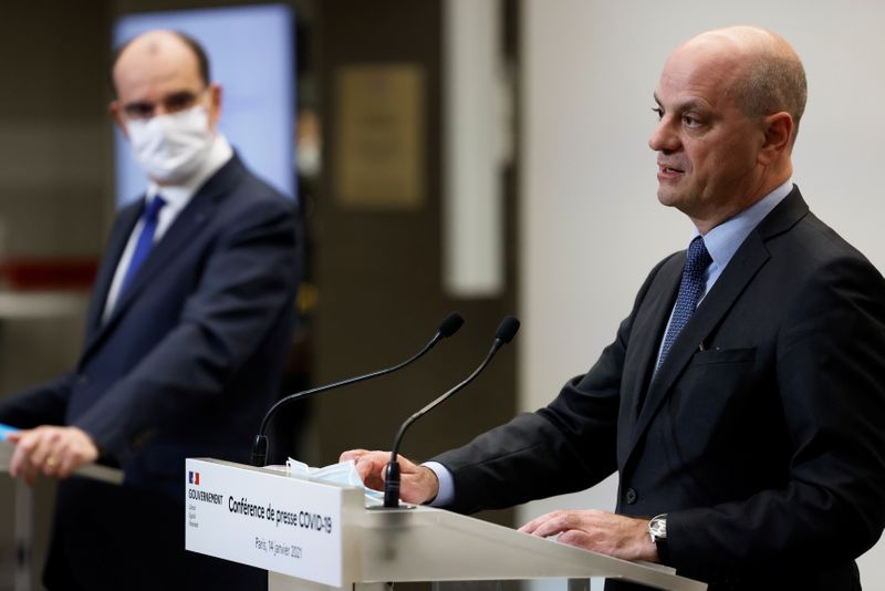 Blanquer hostile à la prolongation des vacances d'hiver