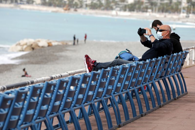 Bronzette interdite : les plages de la Côte d'Azur de nouveau ouvertes