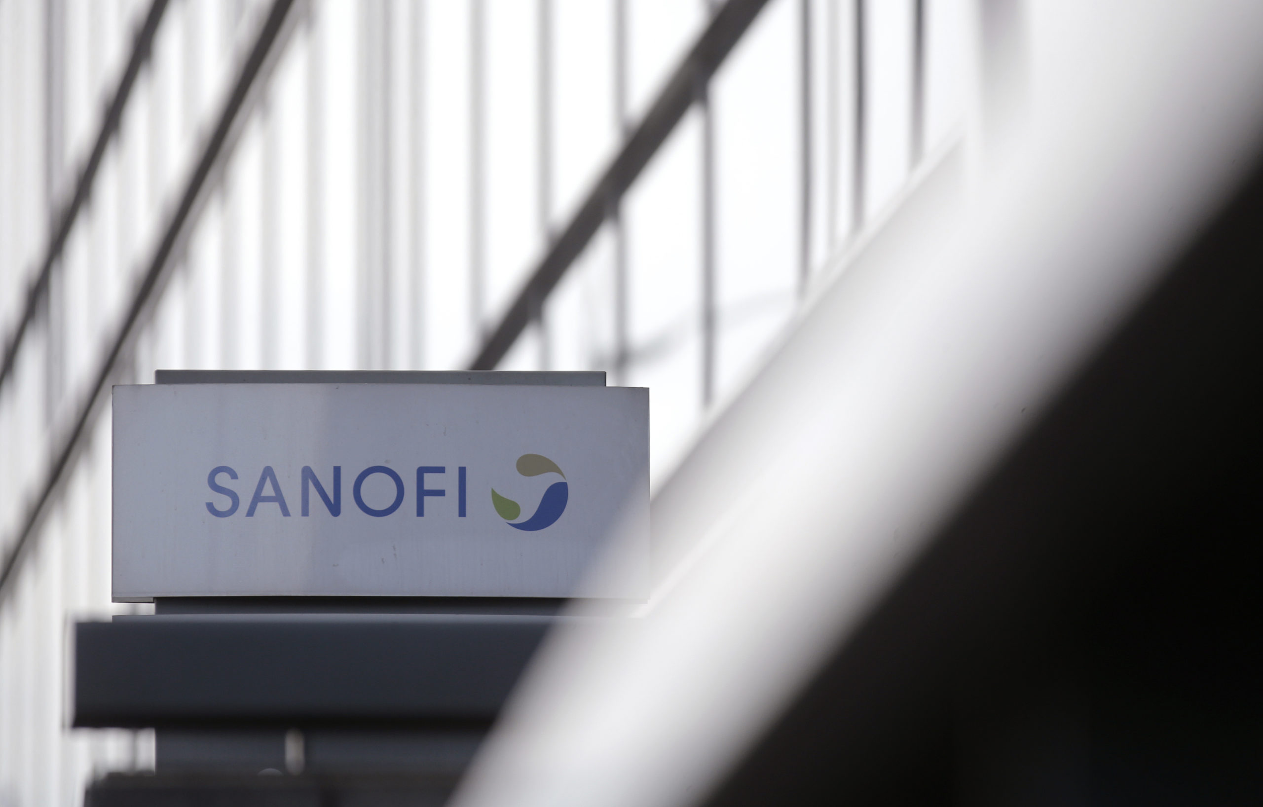 Coronavirus: Sanofi de plus en plus confiant dans 2 candidats vaccins