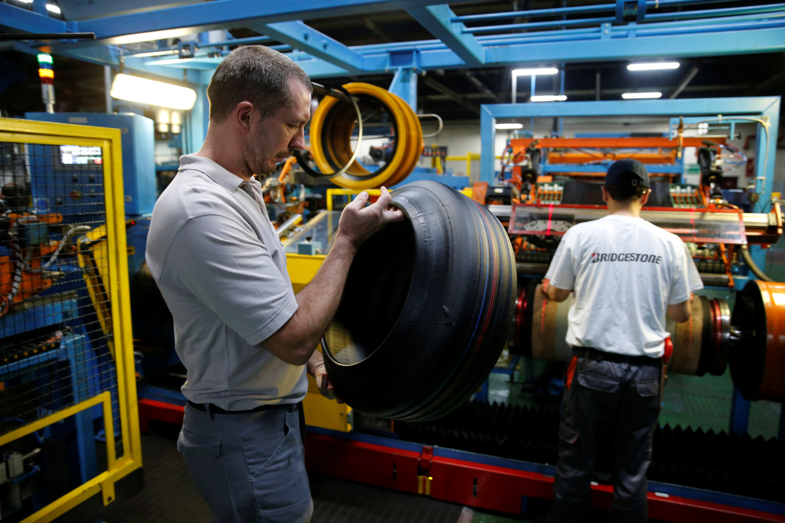 France: Bridgestone veut fermer l'usine de Béthune, le gouvernement proteste