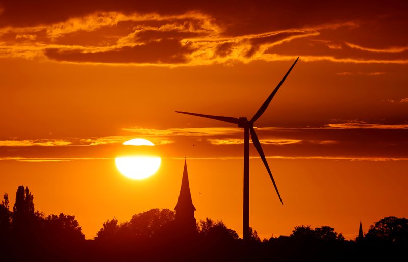 France: Le gouvernement défend son ambition écologique à un an de la présidentielle