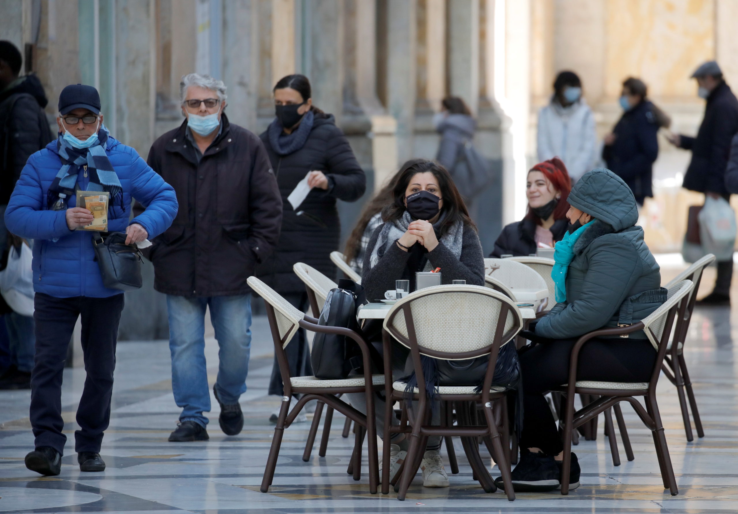 L'Italie recense 253 décès et 20.499 nouveaux cas