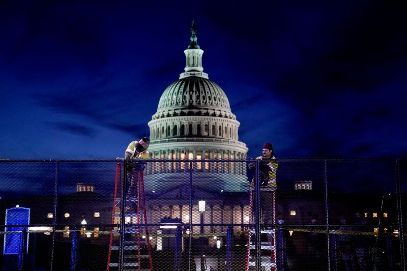 Les démocrates de la Chambre prêts à faire le nécessaire pour destituer Trump