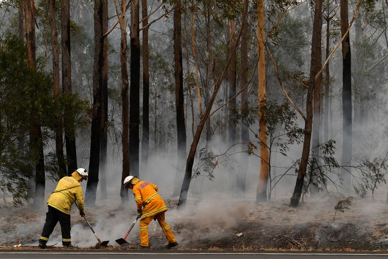 Macron propose à l'Australie l'aide de la France face aux incendies