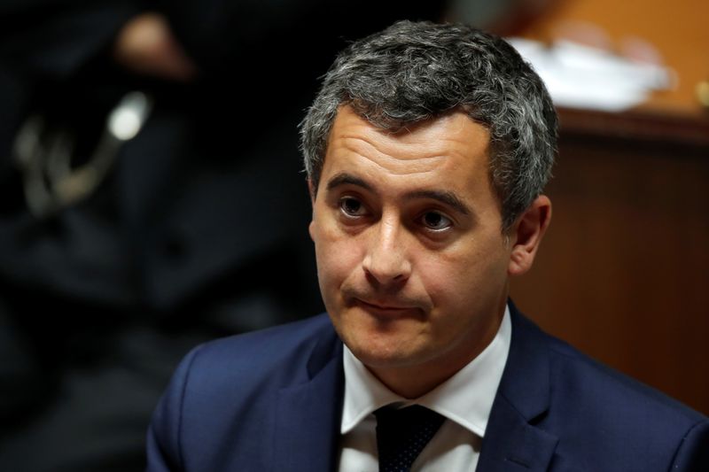 Migrants: Darmanin renouvelle sa confiance au préfet de police de Paris