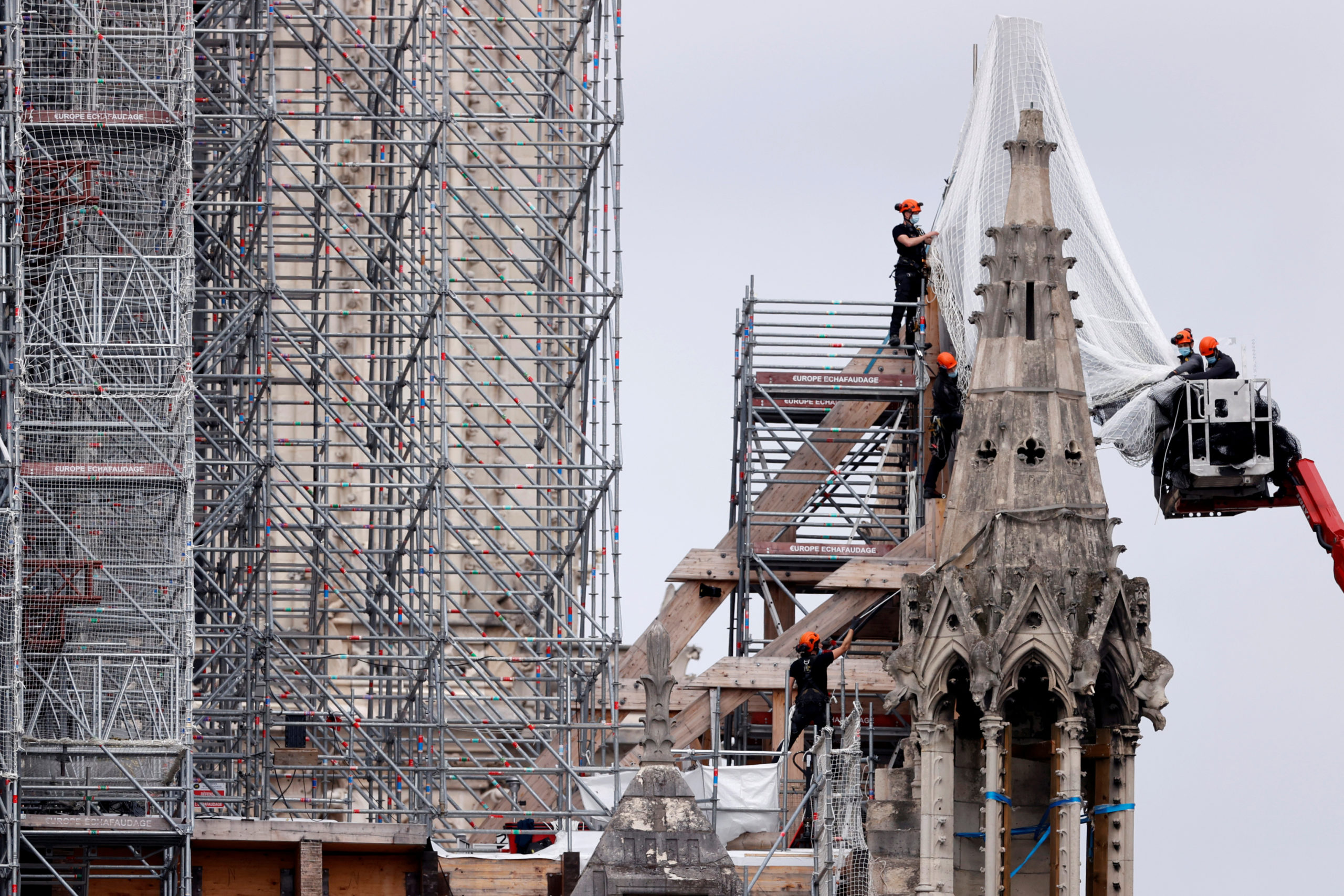 Notre-Dame retrouvera sa flèche à l'identique