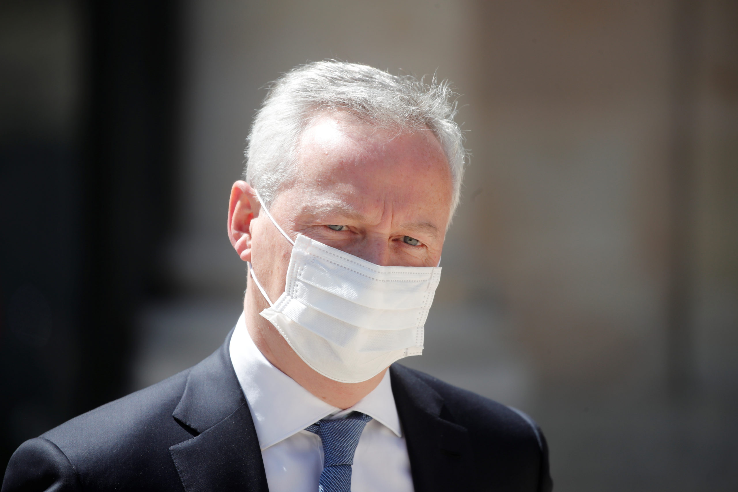 "Nous ferons ce qui est nécessaire pour garantir la survie d'Air France", déclare Le Maire