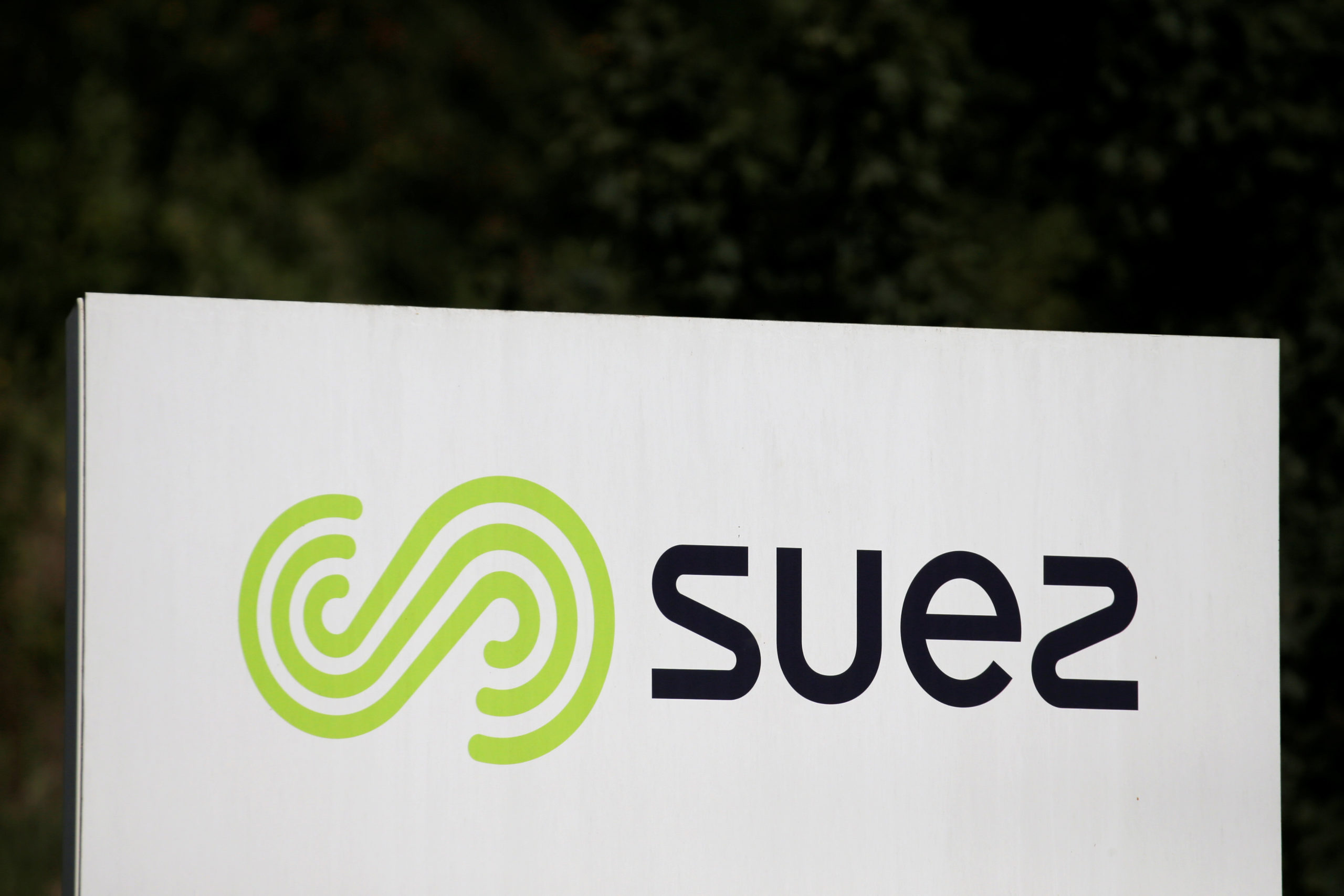 Suez rejette l'offre de Veolia, qu'il juge inopportune